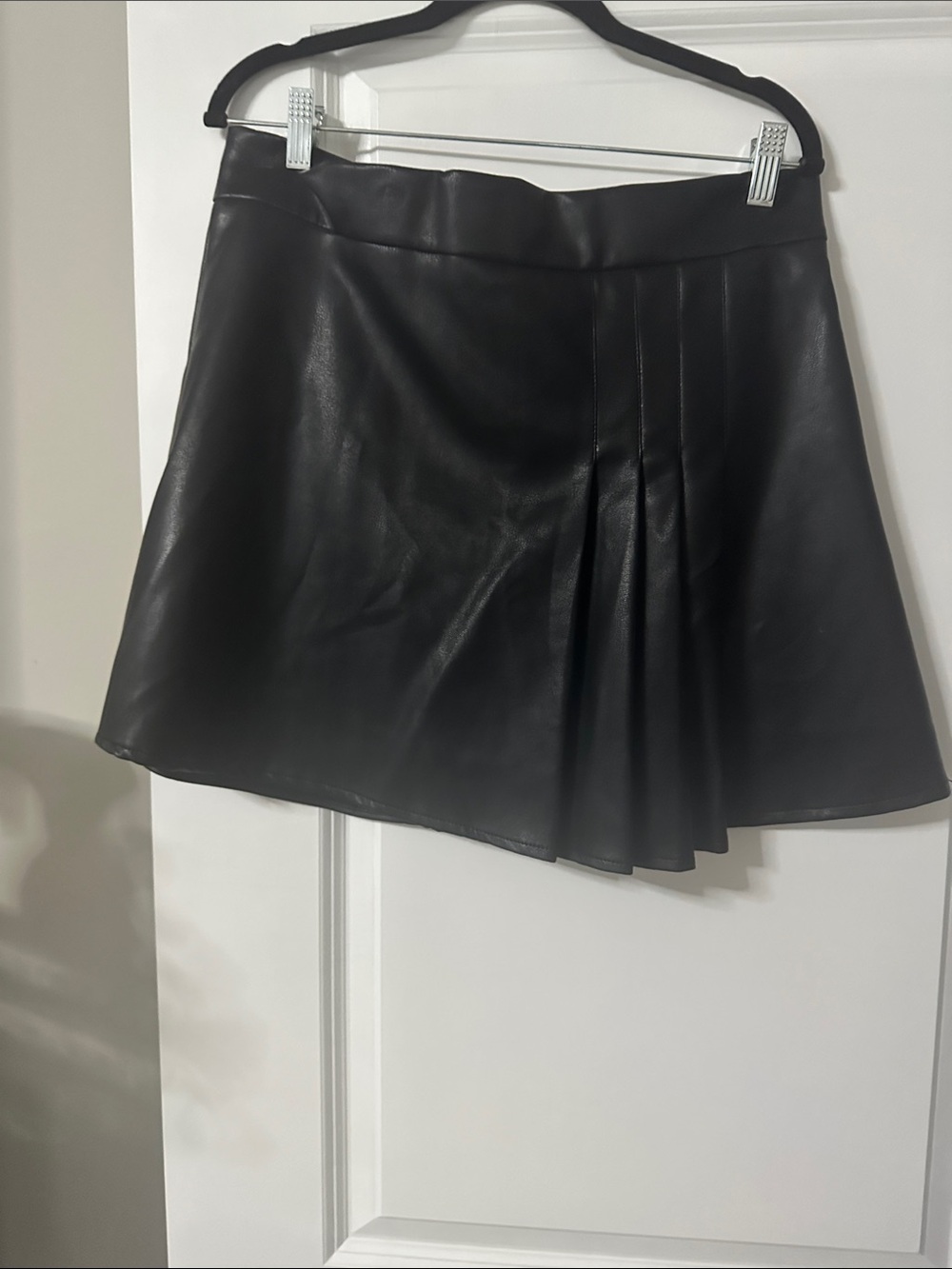 Chicwish Black Faux Leather Pleated Skater Mini Skirt